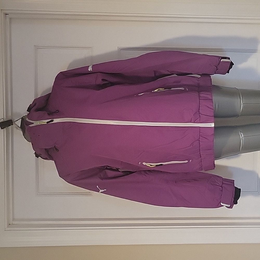 NWT. Puma Women's Horizon Storm Proof Jacket